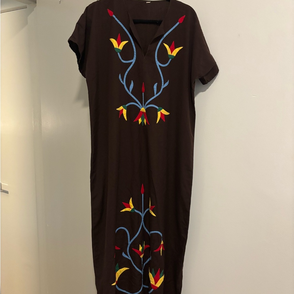Vintage 70’s Embroidered House Dress